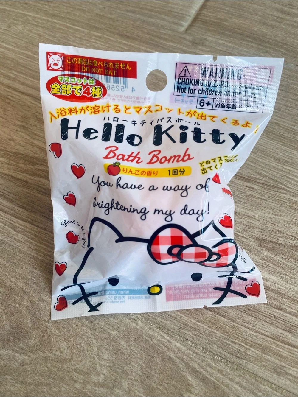 Sanrio Hello Kitty Bath Bomb Surprise Mystery Figure Apple Scent Japan Import